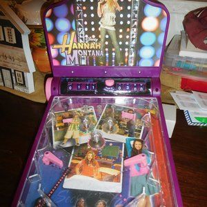 Hanna Montana Pin Ball Machine *